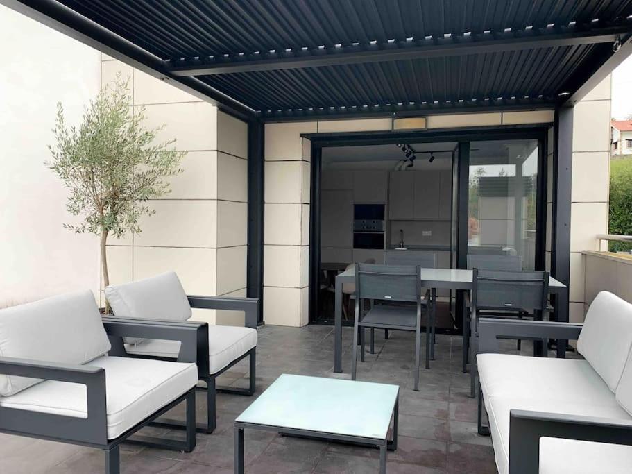Atico Con Esplendida Terraza Apartment Comillas Luaran gambar