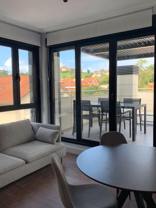 Atico Con Esplendida Terraza Apartment Comillas Luaran gambar
